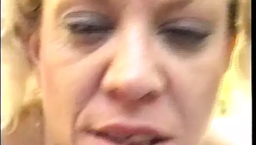 Büyük Anneler Azgınlıktan Çıldırıyor