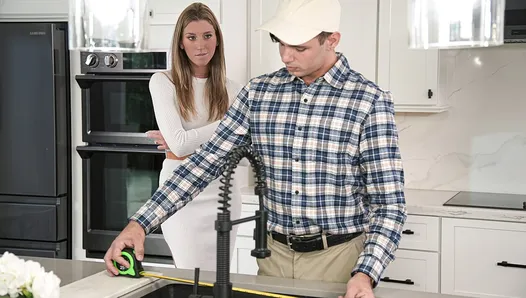 ona tgöttenkür etmek için tamircime bir saldırı sürtüğü gibi biniyorum