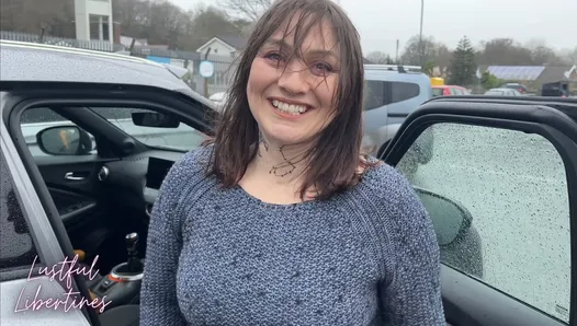 Creampie hile kıllı milf eş olarak o ona husbands phone çağrı