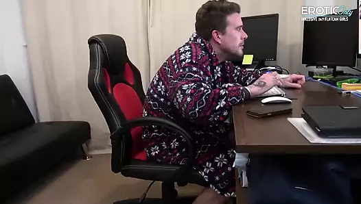 Üvey annem Ashley Rider & Luke Hotrod ile Sert Bir kaşar