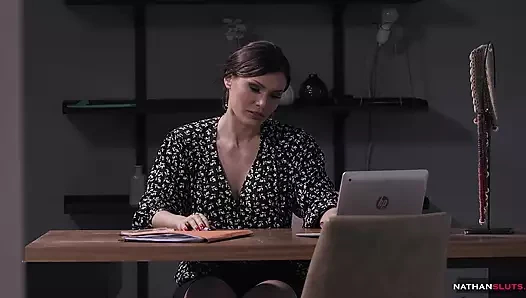 Yaramaz Asya Sekreter Polly Pons ona BBC Colleague yukarı Ona Göt