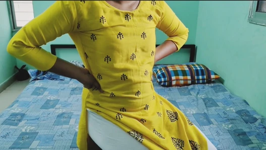 Hint Village ateşli Üvey Kardeş sikildi sert cause o istemek Bike binmek xxxx