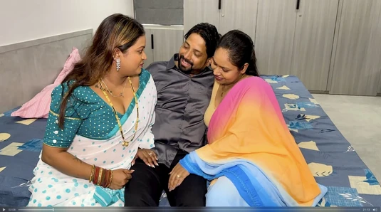 İki eş birlikte bir plan yaptı, bugünden sonra ikimiz de Hintçe Sesli kocalarımızla birlikte seks yapacağız