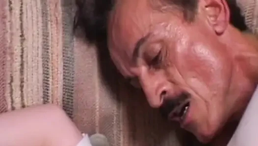 Dolgun Fransız Güzeline Önden Arkadan Sokuş