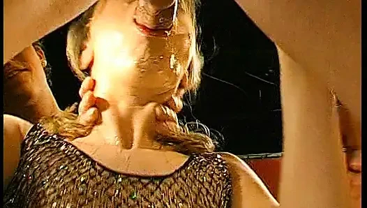 Ggg John Thompson - ateşli yavru Klitoris Dokunur ve Azgın Mastürbasyon