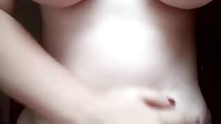 büyük memeli beyaz olgun ve azgın kadın